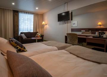 Hotellimesikammen Huone